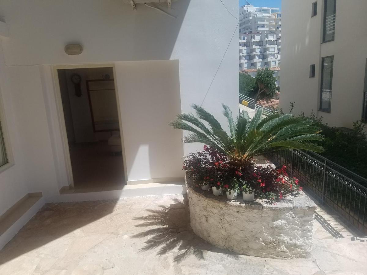 Apartamente Duplex Berti Sarandë Exterior foto